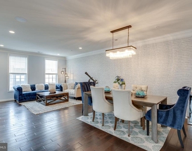 23564 Buckland Farm Terrace - Photo Thumbnail 9
