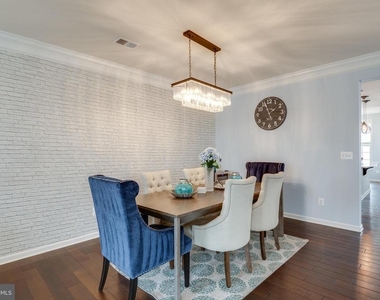 23564 Buckland Farm Terrace - Photo Thumbnail 10