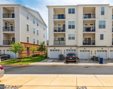 23564 Buckland Farm Terrace - Photo Thumbnail 41