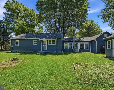 44 S Woodlawn Avenue - Photo Thumbnail 23