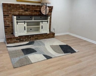 3903 Franconia Road - Photo Thumbnail 8