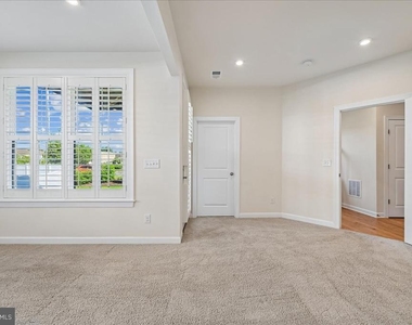 8120 Bock Farm Place - Photo Thumbnail 3