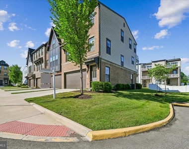 8120 Bock Farm Place - Photo Thumbnail 35