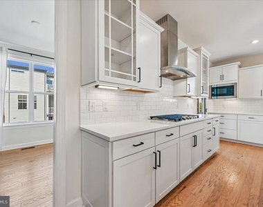 8120 Bock Farm Place - Photo Thumbnail 12