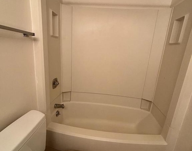 8370 Greensboro Drive - Photo Thumbnail 7