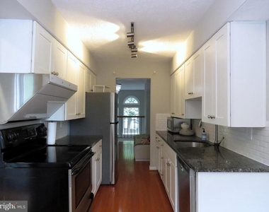 13945 Big Yankee Lane - Photo Thumbnail 3