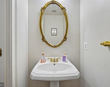 2375 Jawed Place - Photo Thumbnail 11
