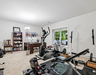 2375 Jawed Place - Photo Thumbnail 26