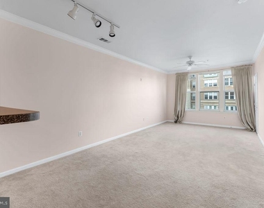 12000 Market Street - Photo Thumbnail 6