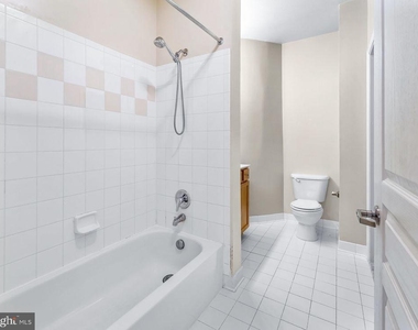 12000 Market Street - Photo Thumbnail 15