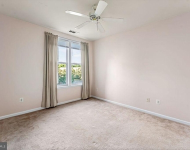 12000 Market Street - Photo Thumbnail 10