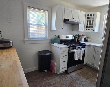 2306 Fort Drive - Photo Thumbnail 6