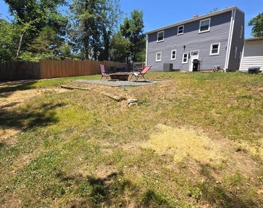 2306 Fort Drive - Photo Thumbnail 17