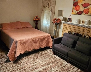 6163 Kendra Way - Photo Thumbnail 3