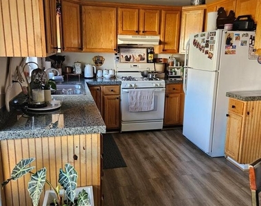6163 Kendra Way - Photo Thumbnail 11