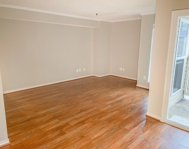 1524 Lincoln Way - Photo Thumbnail 6