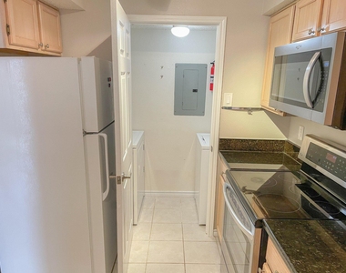 1524 Lincoln Way - Photo Thumbnail 3