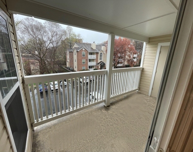 1524 Lincoln Way - Photo Thumbnail 9