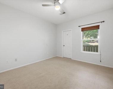 14316 Climbing Rose Way - Photo Thumbnail 13