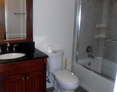 8714 Wadebrook Terrace - Photo Thumbnail 15