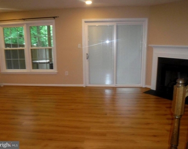 8714 Wadebrook Terrace - Photo Thumbnail 25