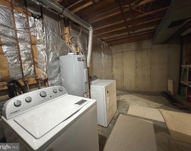 10303 Granite Creek Lane - Photo Thumbnail 27