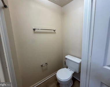 10303 Granite Creek Lane - Photo Thumbnail 13