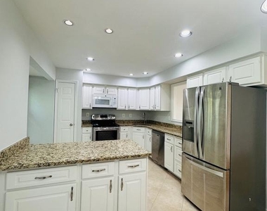 5178 Kimscott Court - Photo Thumbnail 5
