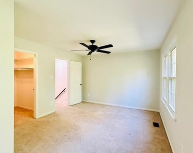 5178 Kimscott Court - Photo Thumbnail 9