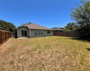 11505 Burton St - Photo Thumbnail 14