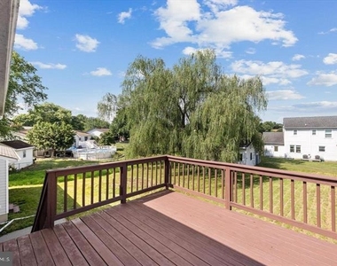 136 Nightingale Avenue - Photo Thumbnail 29