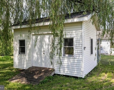 136 Nightingale Avenue - Photo Thumbnail 37