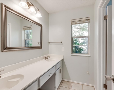 2106 Heather Dr - Photo Thumbnail 25