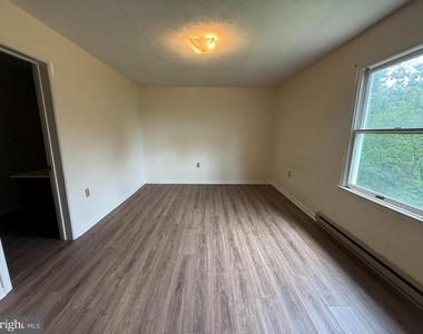 110 Cascade Circle - Photo Thumbnail 10