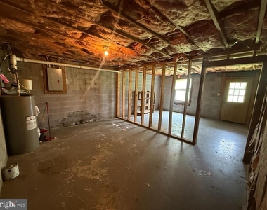 110 Cascade Circle - Photo Thumbnail 12