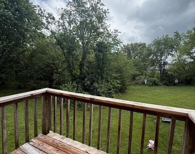 110 Cascade Circle - Photo Thumbnail 5