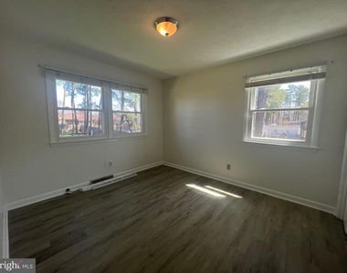 119 Buckingham Drive - Photo Thumbnail 5