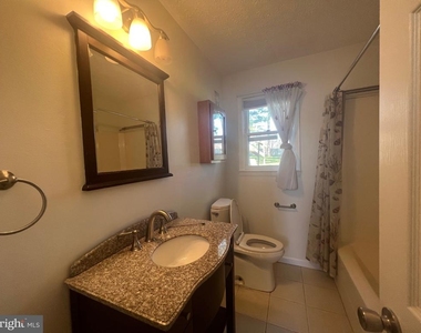 119 Buckingham Drive - Photo Thumbnail 12