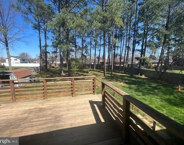 119 Buckingham Drive - Photo Thumbnail 15