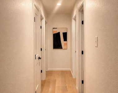 1705 Cricket Hollow Dr - Photo Thumbnail 20