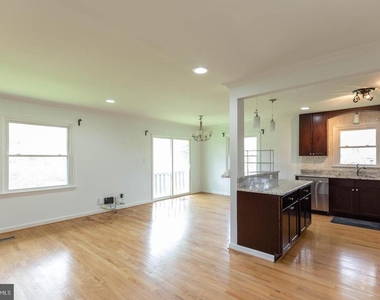 4106 Lamarre Drive - Photo Thumbnail 12