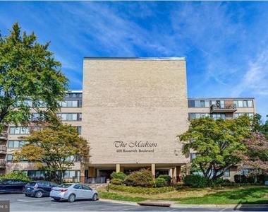 600 Roosevelt Boulevard - Photo Thumbnail 28