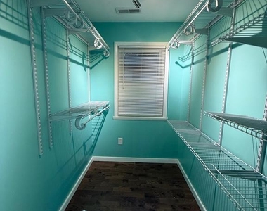 231 Lake Caroline Drive - Photo Thumbnail 11