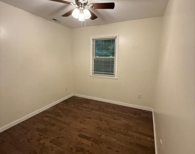 231 Lake Caroline Drive - Photo Thumbnail 14