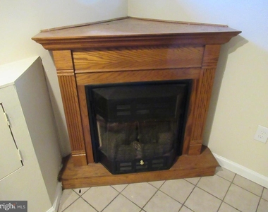 1304 Princess Street - Photo Thumbnail 15