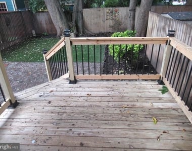 1304 Princess Street - Photo Thumbnail 21
