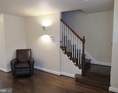1304 Princess Street - Photo Thumbnail 2