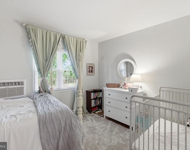 3727 Lyons Lane - Photo Thumbnail 12