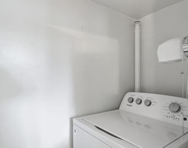 3727 Lyons Lane - Photo Thumbnail 15