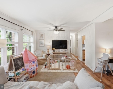 3727 Lyons Lane - Photo Thumbnail 1